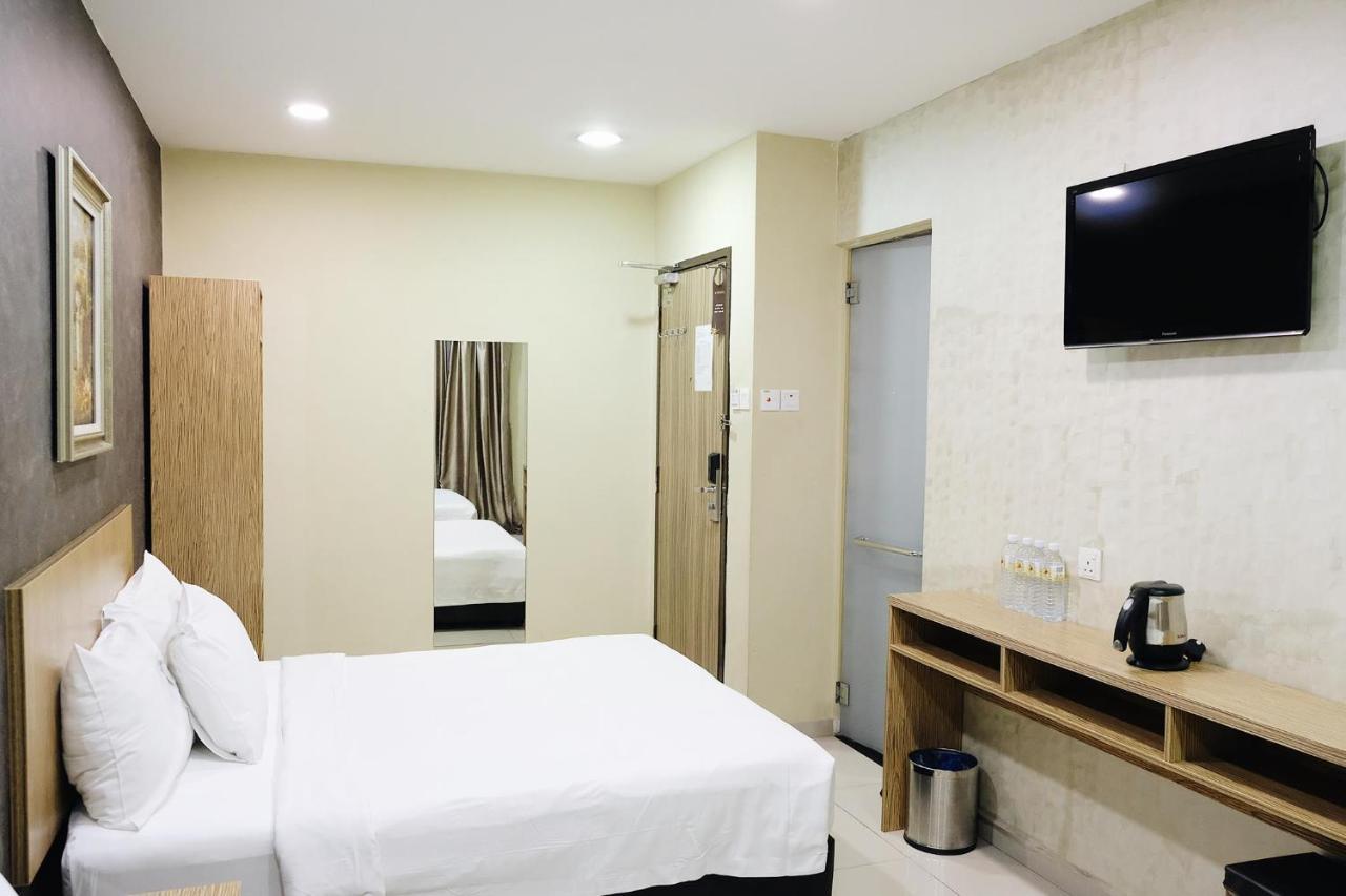 Era Plus Hotel Seri Kembangan Εξωτερικό φωτογραφία