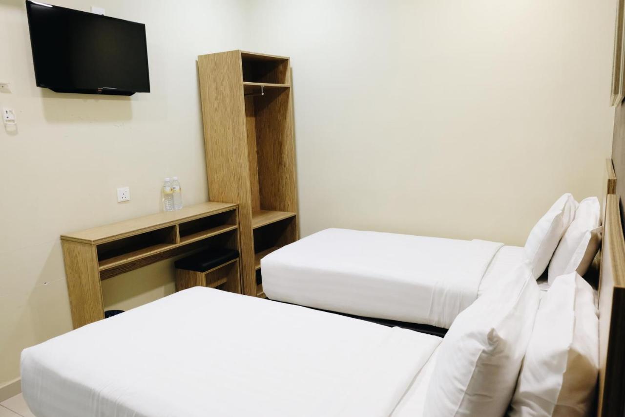 Era Plus Hotel Seri Kembangan Εξωτερικό φωτογραφία