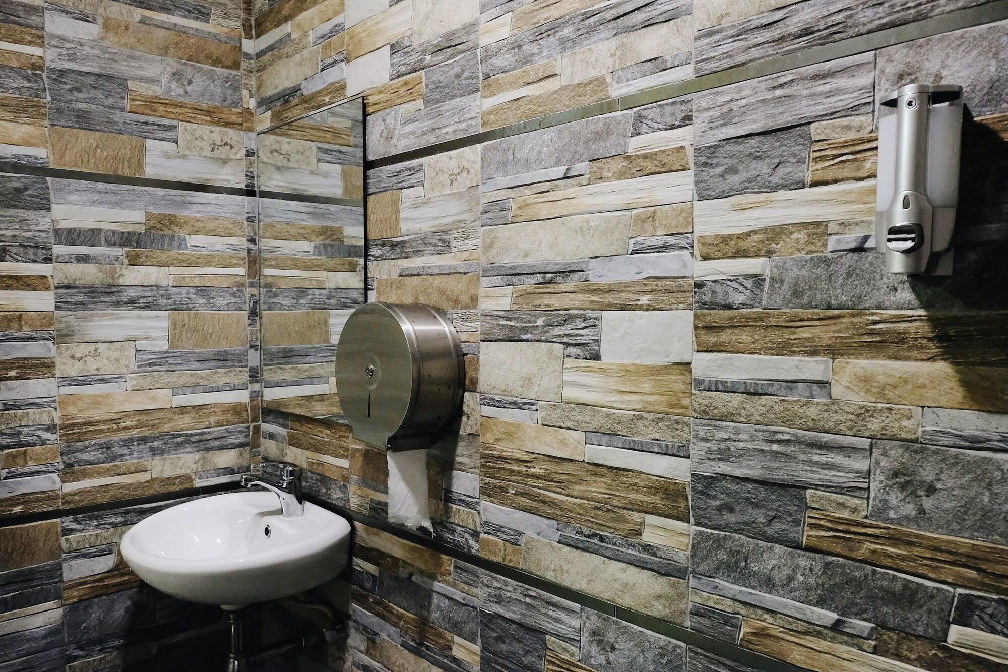 Era Plus Hotel Seri Kembangan Εξωτερικό φωτογραφία